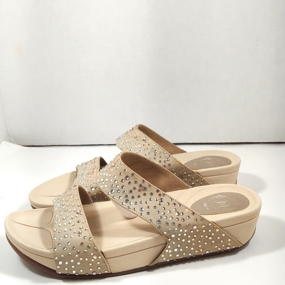 Nicoli cream rhinestone stones rubber slippers Size: 8 - Picture 2 of 7